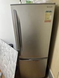 Panasonic 樂聲牌 NR-B261M 雙門雪櫃