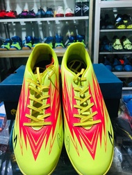 SEPATU FUTSAL SPECS LIGHTSPEED 3 IN META CRUSH GREEN/DIVA