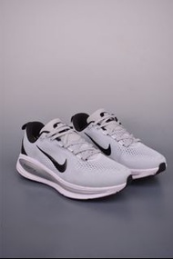 Nike ZoomX 運動鞋