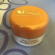 DAY CREAM EMOLLIENT GLOW RD RINNA DIAZELLA BPOM & ORIGINAL 100% DIJAMIN ...!!!