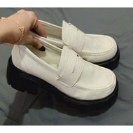 Pre lope Nominus Sandals
