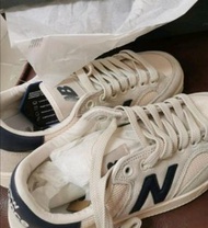 New balance wrt300 米白藍