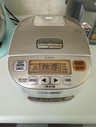 ZOJIRUSHI 象印 NL-BGQ05 微電腦電飯煲 (0.5公升)