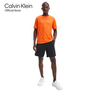 CALVIN KLEIN กางเกงขาสั้นผู้ชาย CK Performance ทรง Regular รุ่น 4MF2S811 001 - สีดำ