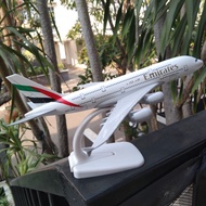 CODE C Diecast miniature Emirates A380 plane, 20 cm panhang with tires