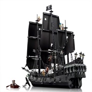 Serasi dengan LEGO Pirates of the Caribbean Ship Captain Jack Black Pearl 10365 Mainan Blok Bangunan