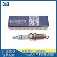 0242240665Spark Plug FR6HI332 Suitable for Volkswagen Audi Skoda Car Burner