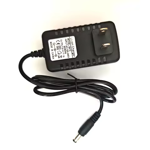 8.4V 500MA 1A 1.5A 2A Lithium-ion Battery Pack Charger 8.4V500MA 8.4V1A 8.4V1.5A 8.4V2ADC 5.5*2.1MM