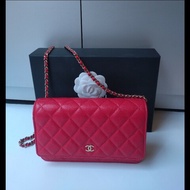 Chanel 金鍊紅荔枝皮鍊帶小包 WOC