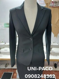 Bộ Vest Nữ công sở 2 nút bao gồm áo vest và chân váy ngắn .