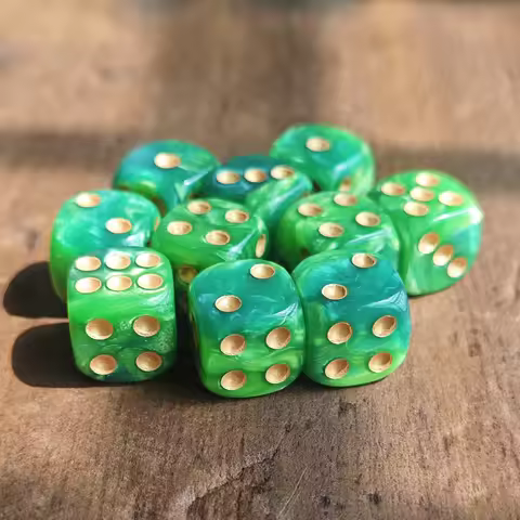 16MM Green and Gold Points D6 Dice Set Warhammers 40K Dungeons and Dragons Board Game