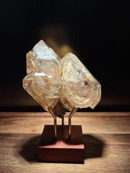 ✨ PAKISTAN SKELETAL HERKIMER DIAMOND QUARTZ 收藏級巴基斯坦黃泥骸骨閃靈鑽  S6254