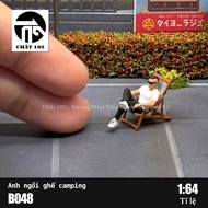 1/64 MODEL SITTING IN CAMPING CHAIR