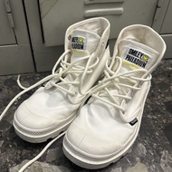 Palladium x Smiley 聯乘款 白色帆布鞋