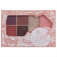 MADAME GIE Get Away Make Up Kit Pallete Lips Eyeshadow Blush On Contour by NATURNIC