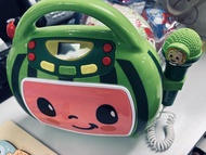 eKids CoComelon 兒童藍牙手提唱歌機（附有線麥克風）
