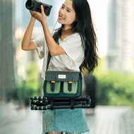 Suitable for Canon EOS R50 R10 R8 R6 R7 R63 R10 M200 M50 II r62 r5 r52 Retro Camera Bag Storage Bag 