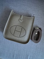 Hermes Mini Evelyne 16 大象灰 銀扣 同色帶 99%new