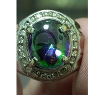 Original mystic quarts rainbow Stone (R 7.5)