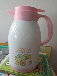 角落生物不鏽鋼真空壺1.6L