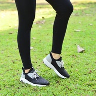 MIT 【防潑水輕量運動鞋-女款黑】運動鞋 休閒鞋 防潑水 高支撐