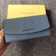 Chris精品代購 美國Outlet Michael Kors MK 三折十字紋牛皮錢包 皮夾 長夾 十個卡位 水藍色