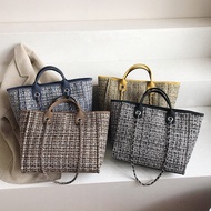 FB4 （In stock）Handbags wild minimalist Plaid hit color portable shoulder chain bucket bag big bag Me