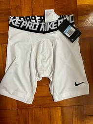 Nike pro 緊身褲白色