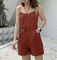 Canyon.clay | Alyssa Jumpsuit จั๊มสูทขาสั้นผูกคอ เว้าหลัง มาพร้อมกับสายคาด1เส้น | มี 3 สี