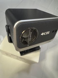 Projectors with Android TV 開心版有電影和電視劇直播