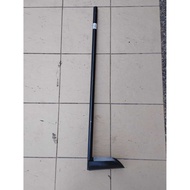 Drain Hoe / Besi Cangkul Longkang