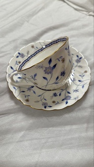 Narumi China 茶杯連碟
