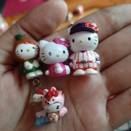 Sanrio Hello Kitty Squirrel pink figure, Hello Kitty Transparent etc.