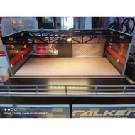 Branded Garage Diorama 1/64