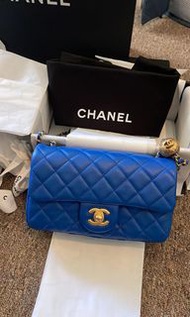 Chanel 寶石藍金球mini