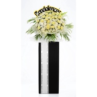 [Angelflorist.com] Condolence Wreath - Condolences