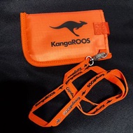 KangaROOS 防潑水輕量 可放零錢卡片夾 袋鼠包
