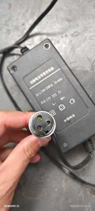 24V2A Lead Acid Battery Charger for Electric Scooter Universal Power Supply 29.2V2A 29.4V2A Triangul