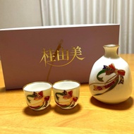 Sake cup, sake bottle, sake cup, Yumi Katsura 7-piece set[Direct from Japan]