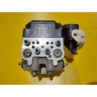 🇯🇵🇯🇵 Toyota Harrier ACU30 MCU30 Abs Pump ( Code : 2K )