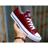 Warehouse clearance of All star shoes