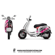 Hugsticker สติ๊กเกอร์ติดรถ สติ๊กเกอร์ Vespa ลาย BAPE