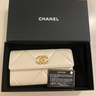 香奈兒Chanel 19包 米白羊皮長夾