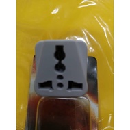 Universal Multi Plug /International Adaptor/International 3 Pin Plug adaptor