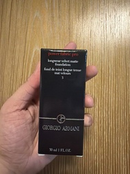 GIORGIO ARMANI Power Fabric Pro 粉底液 3號