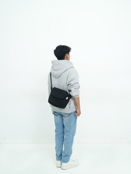 Theclub Korean Crossbody Bag Medium Canvas - Tas Crossbody Korea Medium Kanvas Pria Wanita - Hitam