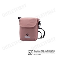 CONVERSE รุ่น CONVERSE MAGNETIC CHEVRON MINI BAG CODE: 1261810CF3PIXX กระเป๋าสะพายข้าง กระเป๋า กระเ