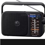 PANASONIC AM/FM RADIO RM2400 AC/ DC