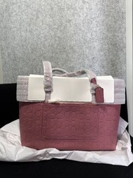 Coach 粉色皮革托特包