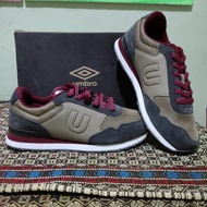 Sepatu Umbro New original size 43